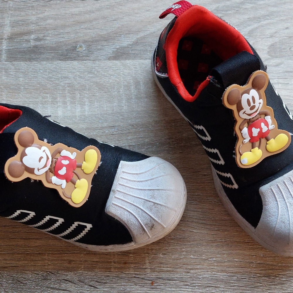 Adidas Mickey shoes 12.5 - Picture 11 of 15